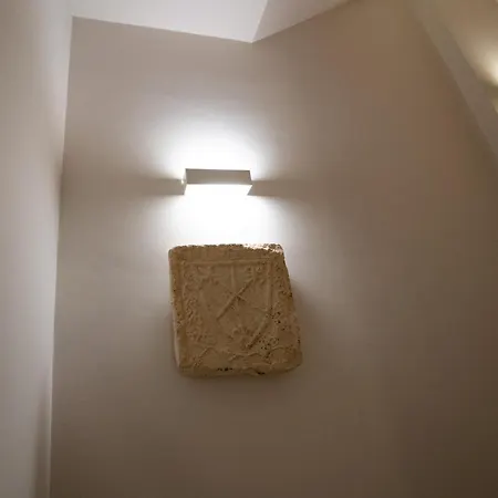 Mansarda Monache 公寓 *