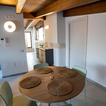 דירה Mansarda Monache *